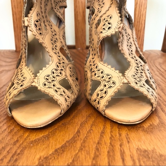 ๐ 6/$60, Zara 100% Leather, Gladiator Style, Cutout Boots, Tan, Size 40/9.5 - Picture 8 of 9